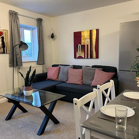 Lovely Serviced Apartment, Free Parking, Oxford Dış mekan fotoğraf